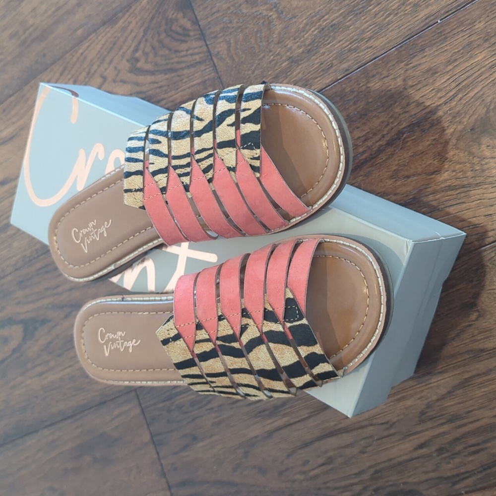 Crown Vintage Priska Strappy Slides  Size 8